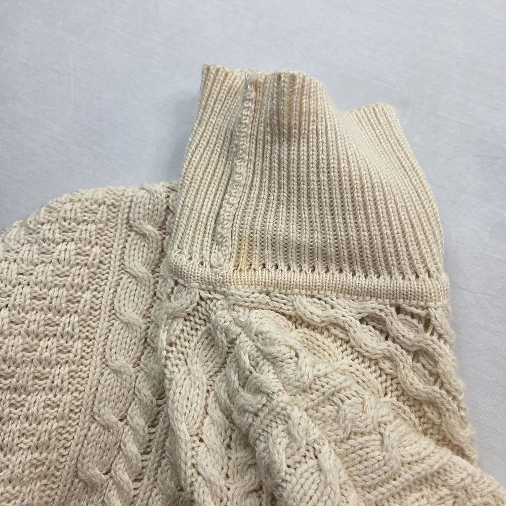Carraig Donn Irish Aran Cable Knit Turtleneck Sweater 100% Merino Wool Size‎ S